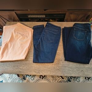 Bundle Of 3 Women's Old Navy Jeans